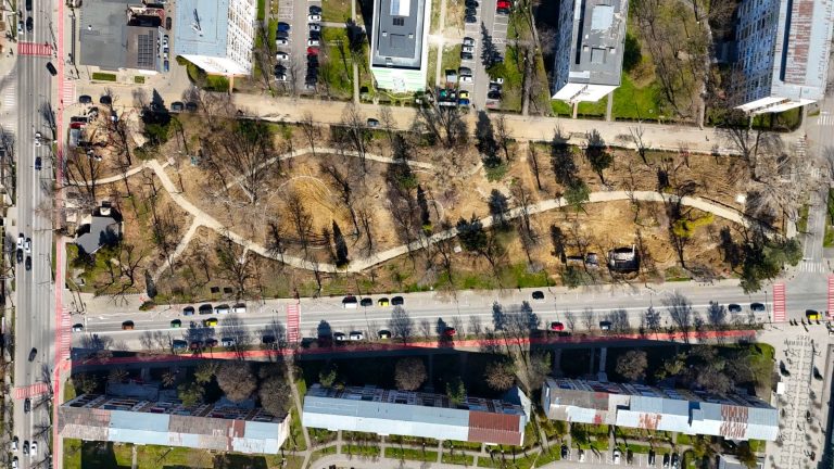 (Galerie foto)Adio beton, bun venit verde: cum va arăta noul Parc Central din Hunedoara