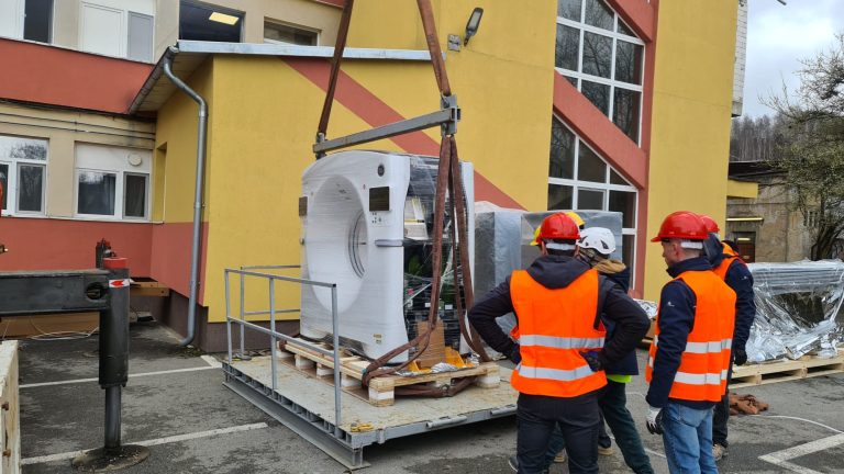 Investiții în sănătate: RMN și al doilea CT la Spitalul de Urgență Petroșani